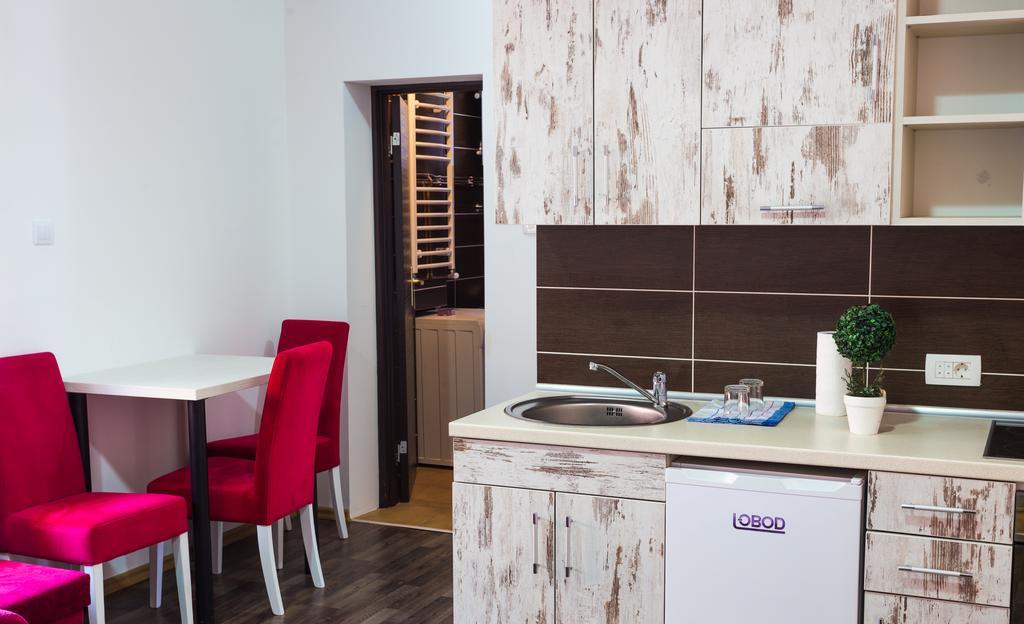 Apartments Erakovic Nikšić Exteriör bild